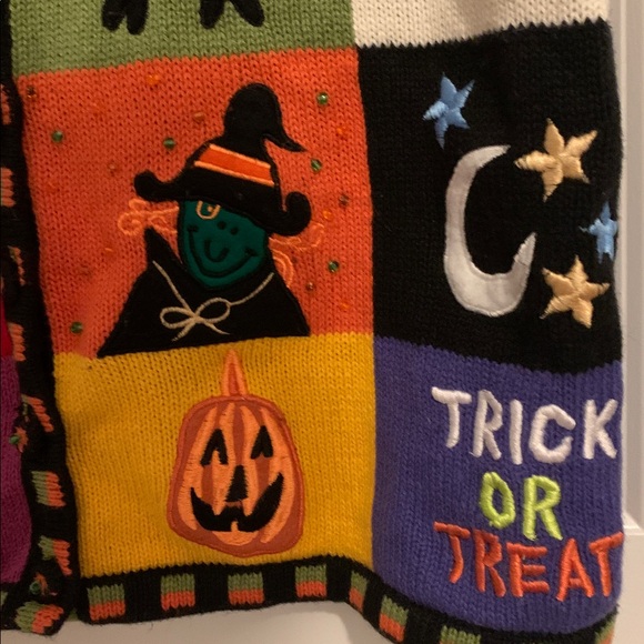 Vintage Tiara Halloween Patchwork Vest - Black, Orange, Purple, Green - Picture 4 of 11